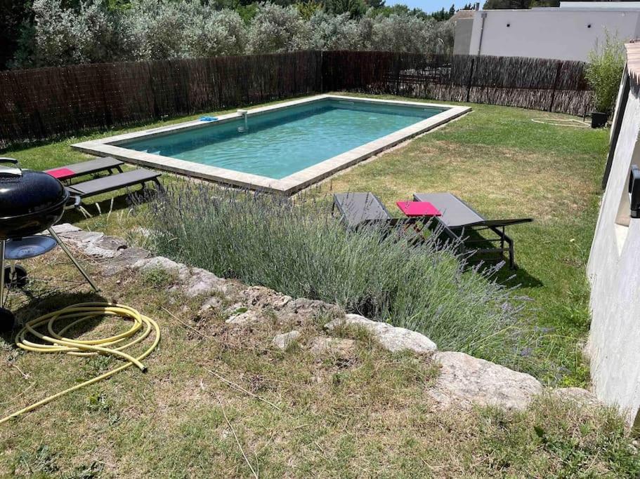 Ar De Vie Villa Chaleureuse En Provence Ventabren Exterior photo