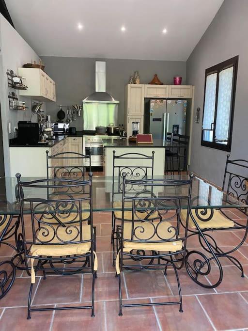 Ar De Vie Villa Chaleureuse En Provence Ventabren Exterior photo